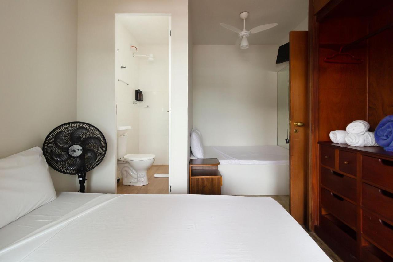 Suite with Hot Tub,1356118523:JPEG